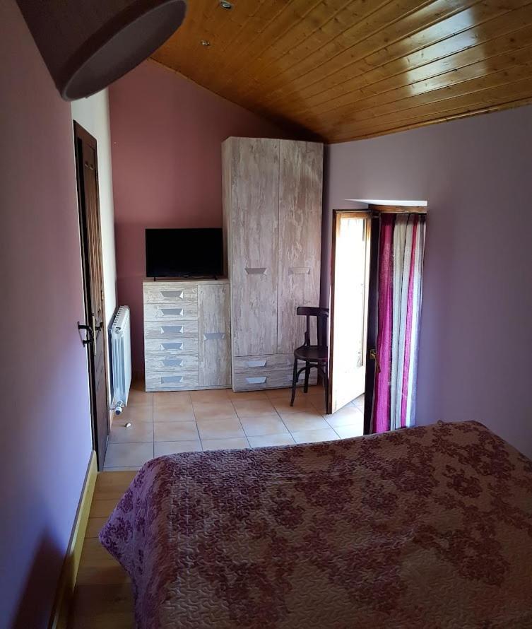 Apartamento Casa Cavero Almazorre Екстериор снимка